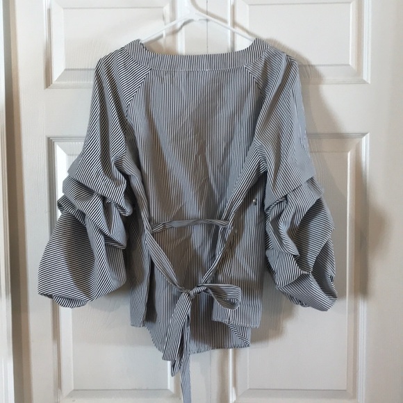 6 Tops One Price - Picture 4 of 8